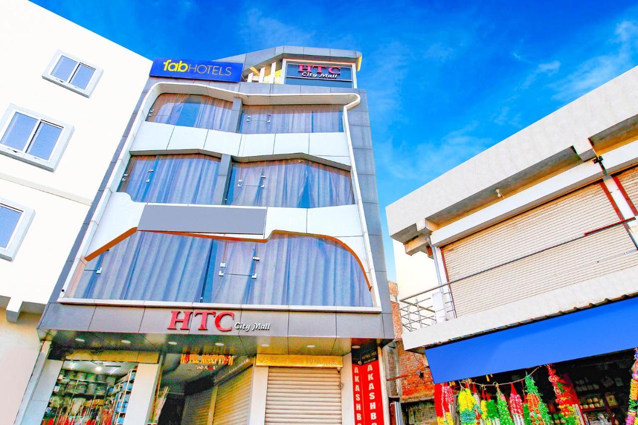 โอโย 23700 โฮเต็ล Htc Hotel โบปาล ภายนอก รูปภาพ